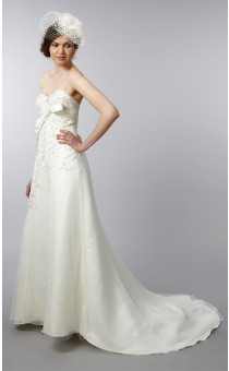 Lace Bow Bridal Dress 